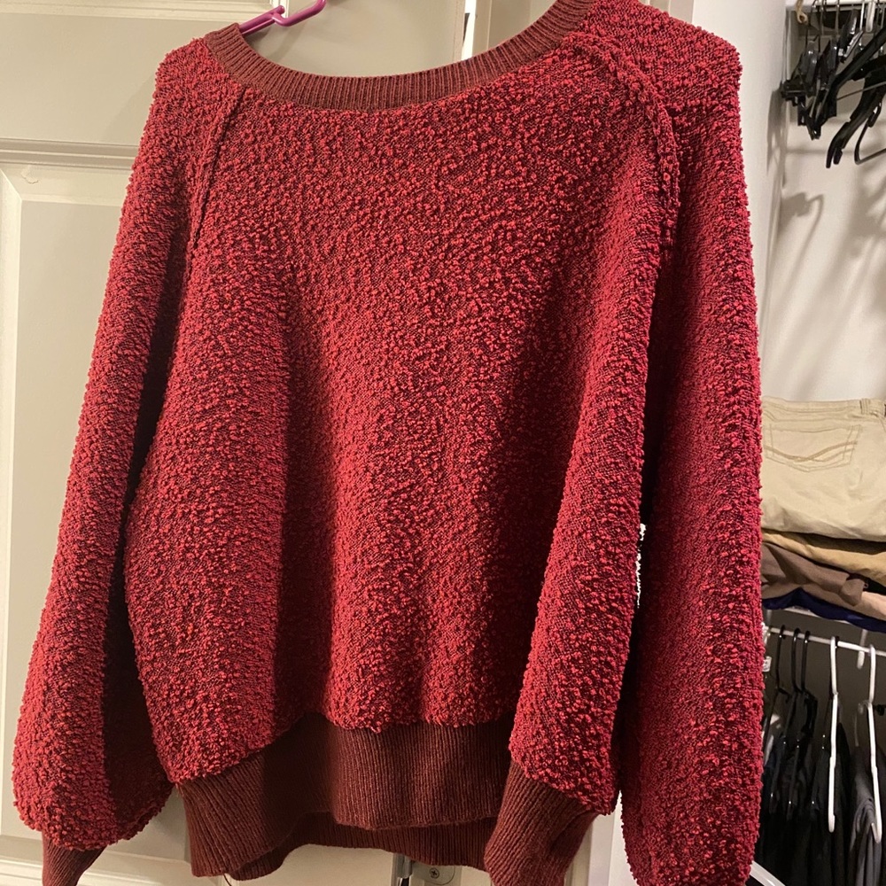 Boutique maroon sweater